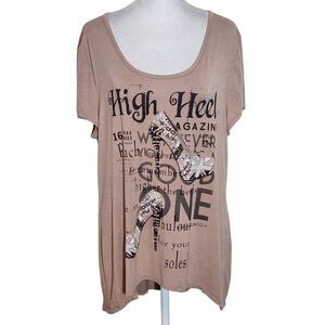 Belah & Codey Tan High Heel Graphic Print Short Sleeve Fitted Tee NWT Size XL